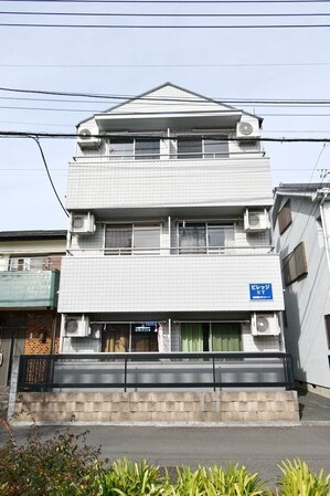 ビレッジSTの物件外観写真